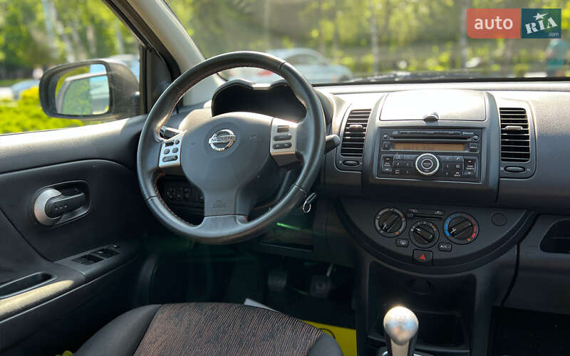 Хетчбек Nissan Note 2010 в Львові