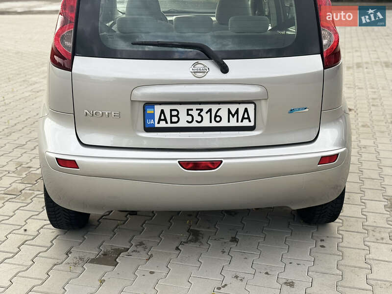 Хетчбек Nissan Note 2009 в Вінниці