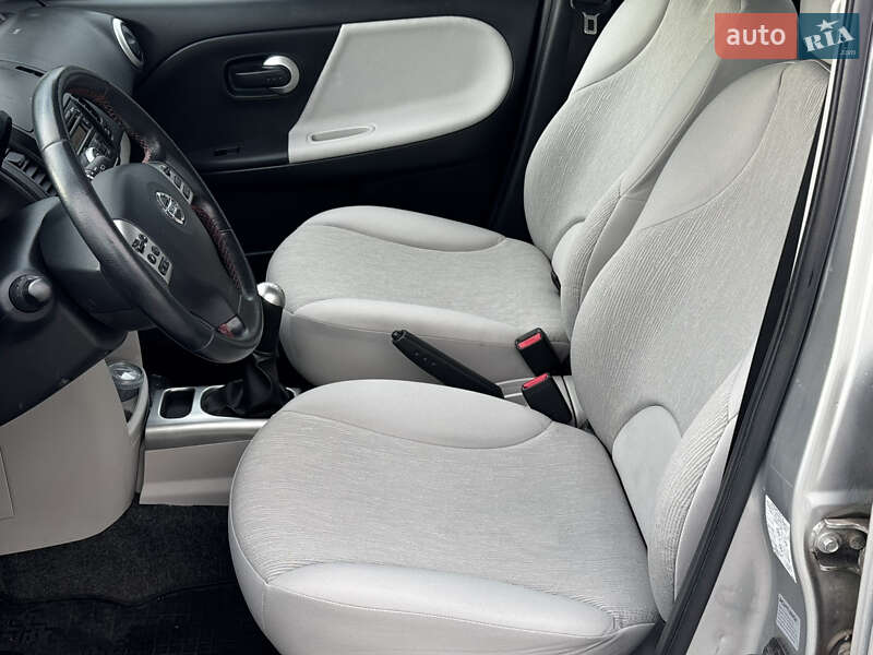 Хетчбек Nissan Note 2009 в Вінниці