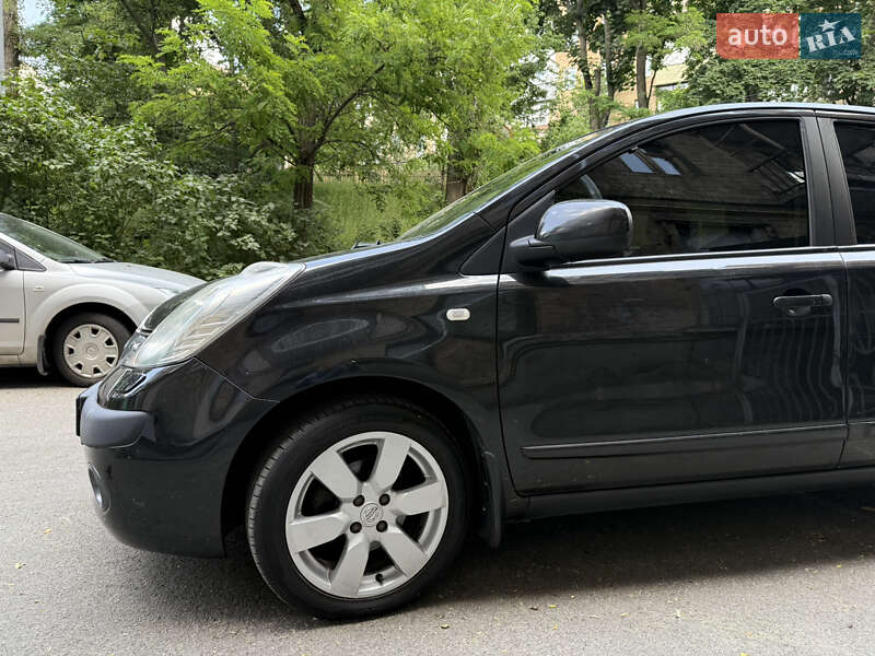 Хетчбек Nissan Note 2006 в Києві