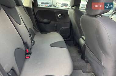 Хэтчбек Nissan Note 2012 в 