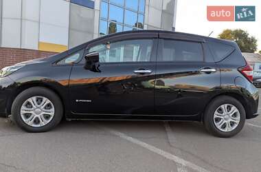 Хэтчбек Nissan Note 2017 в 