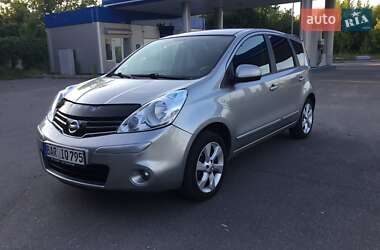 Хэтчбек Nissan Note 2009 в Староконстантинове