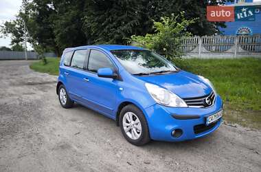 Хетчбек Nissan Note 2011 в Смілі