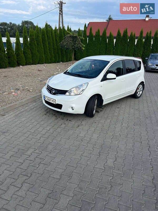 Хетчбек Nissan Note 2010 в Львові