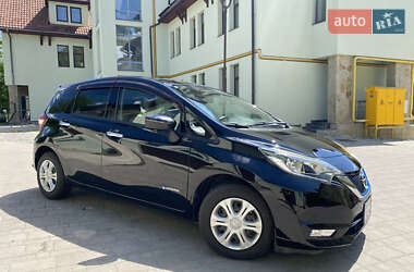 Хэтчбек Nissan Note 2017 в 