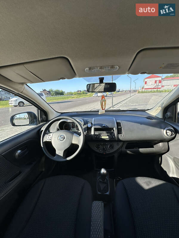 Хэтчбек Nissan Note 2006 в Луцке