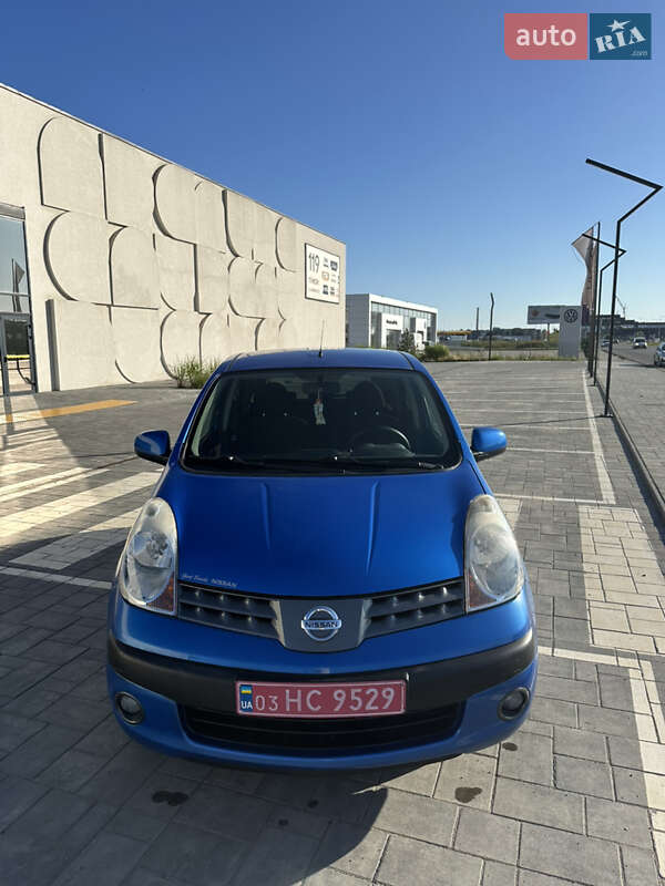 Хэтчбек Nissan Note 2006 в Луцке