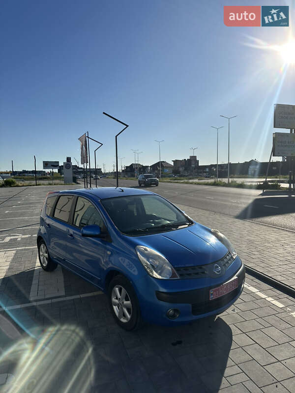 Хэтчбек Nissan Note 2006 в Луцке