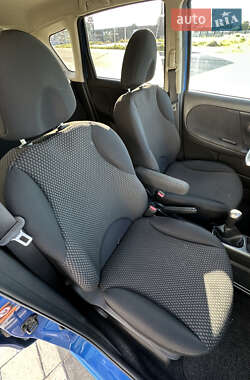 Хэтчбек Nissan Note 2006 в Луцке
