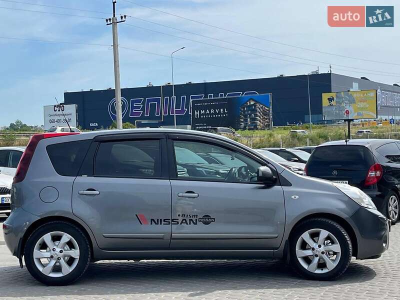 Хэтчбек Nissan Note 2011 в Львове