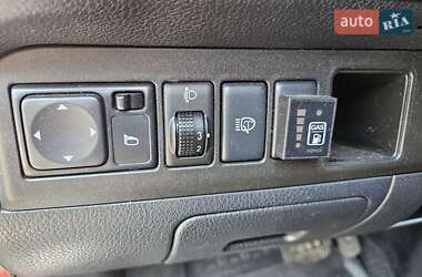 Хэтчбек Nissan Note 2012 в 
