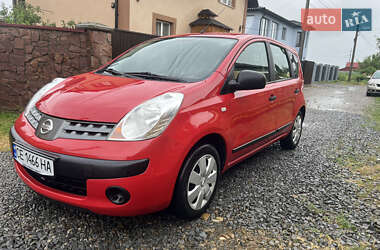Хетчбек Nissan Note 2006 в Чернівцях