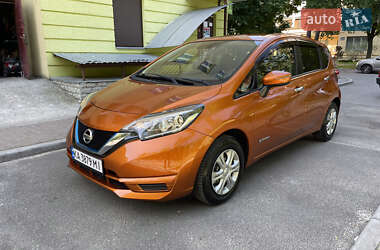 Хетчбек Nissan Note 2017 в Києві