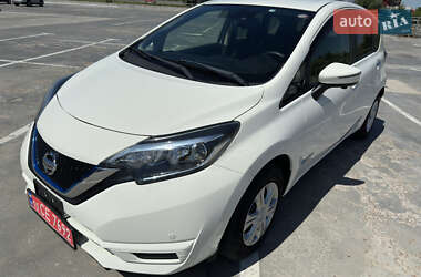 Хэтчбек Nissan Note 2017 в 