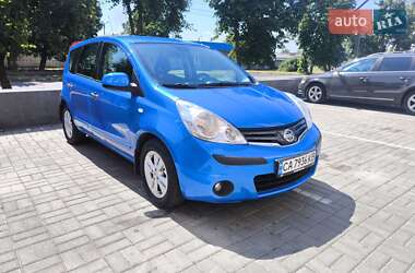 Хетчбек Nissan Note 2011 в Смілі