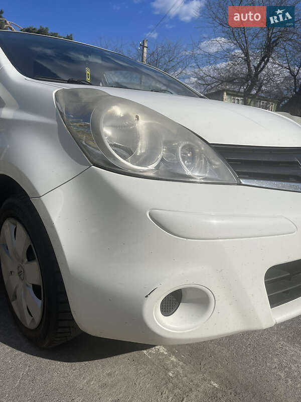 Хэтчбек Nissan Note 2013 в Ирпене