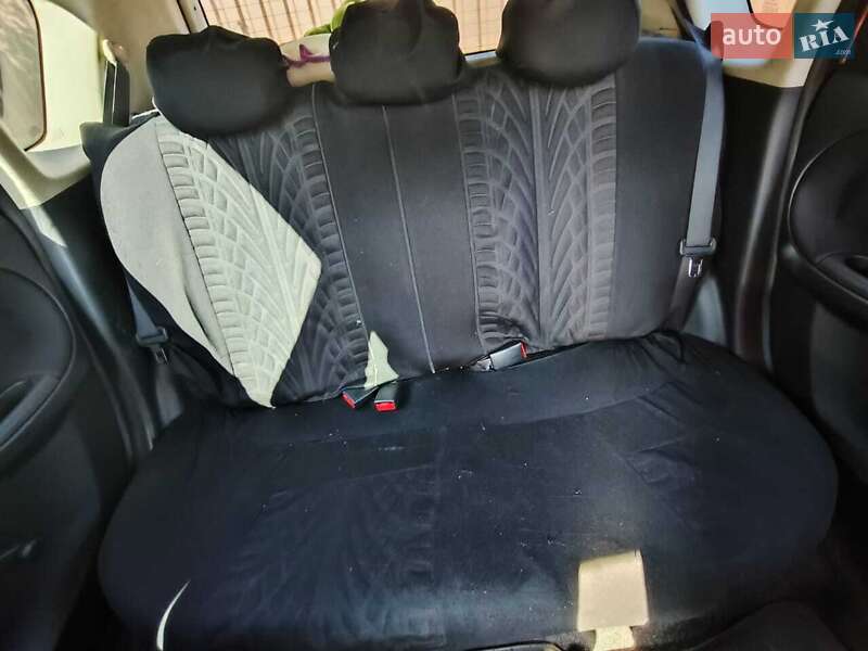 Хэтчбек Nissan Note 2008 в Броварах