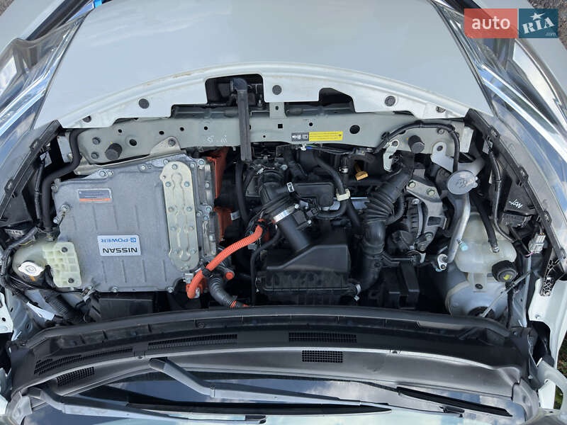 Хэтчбек Nissan Note 2017 в Киеве