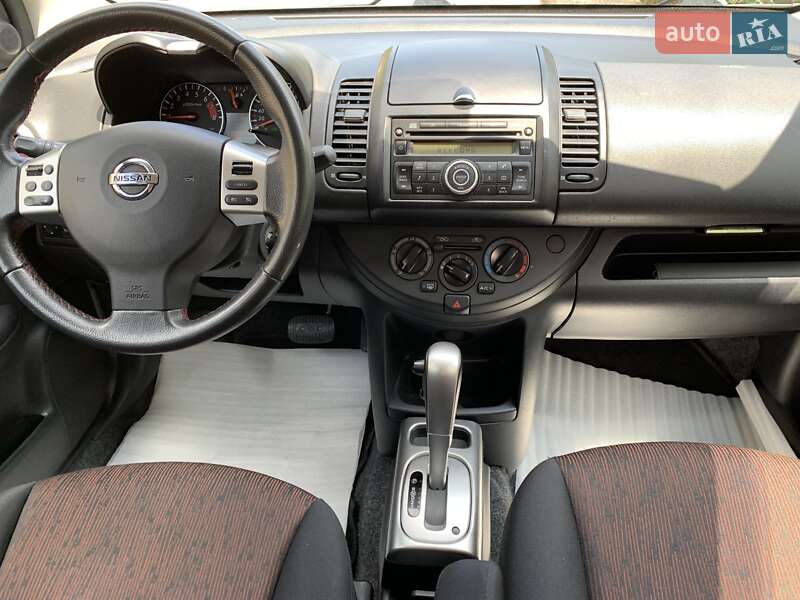 Хэтчбек Nissan Note 2009 в Одессе