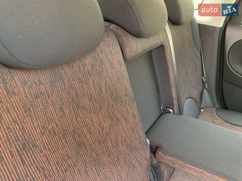 Хэтчбек Nissan Note 2009 в Одессе