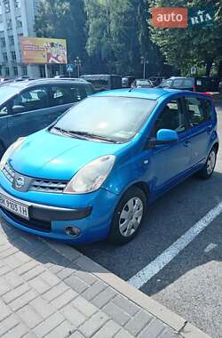Хэтчбек Nissan Note 2007 в Ровно