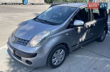 Хэтчбек Nissan Note 2006 в Киеве