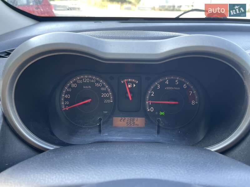 Хэтчбек Nissan Note 2006 в Киеве