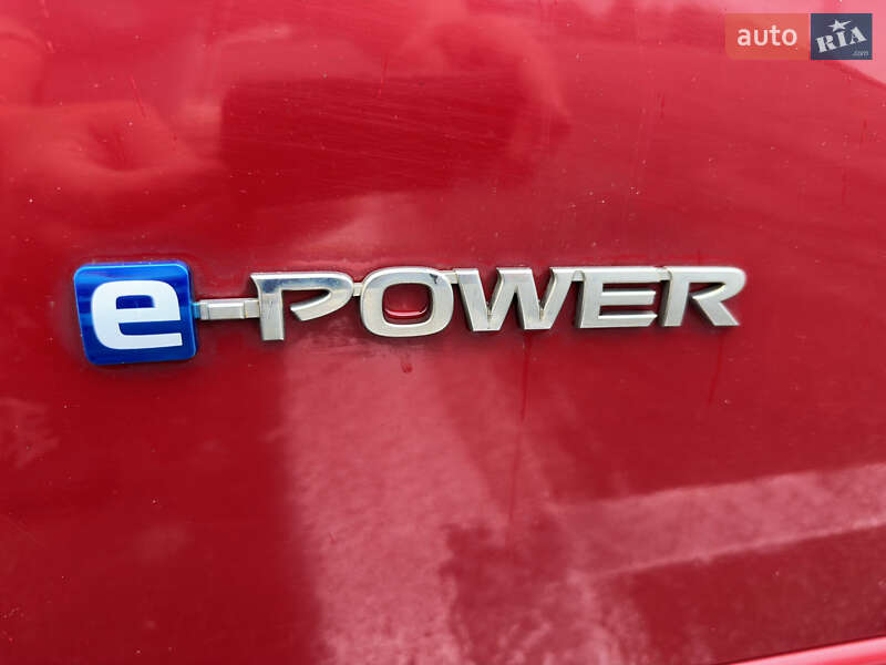 Хэтчбек Nissan Note 2017 в Киеве