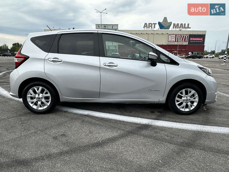 Хэтчбек Nissan Note 2020 в Киеве