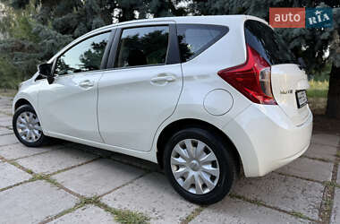 Хэтчбек Nissan Note 2015 в 