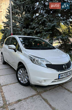 Хэтчбек Nissan Note 2015 в 