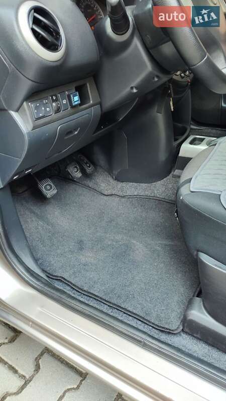 Хэтчбек Nissan Note 2012 в Хмельницком