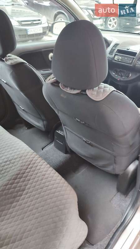 Хэтчбек Nissan Note 2012 в Хмельницком