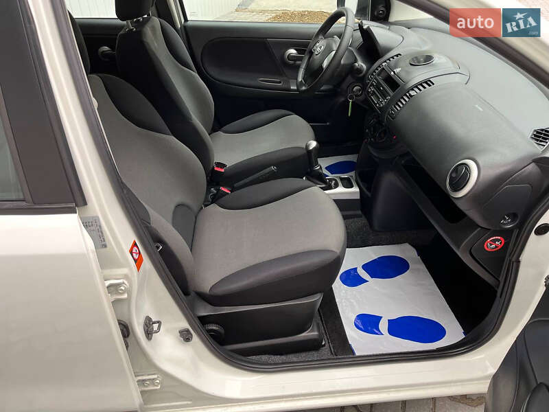 Хетчбек Nissan Note 2009 в Коломиї