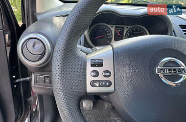 Хэтчбек Nissan Note 2006 в 