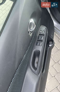 Хэтчбек Nissan Note 2014 в 