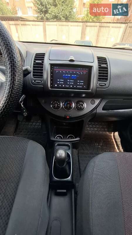 Хэтчбек Nissan Note 2008 в Запорожье