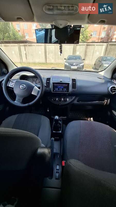Хэтчбек Nissan Note 2008 в Запорожье