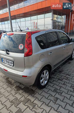 Хетчбек Nissan Note 2008 в Чернівцях