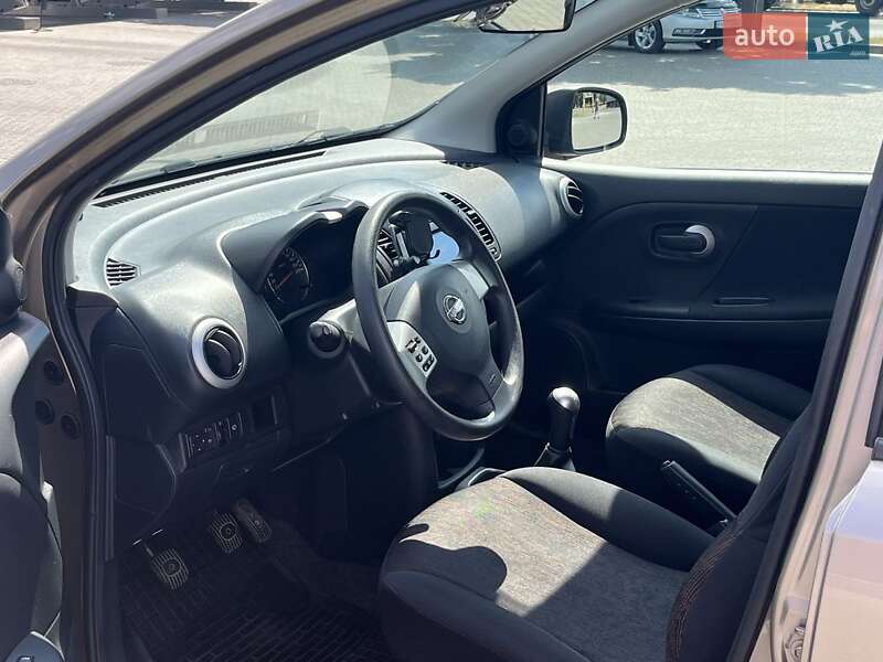 Хэтчбек Nissan Note 2011 в Кропивницком