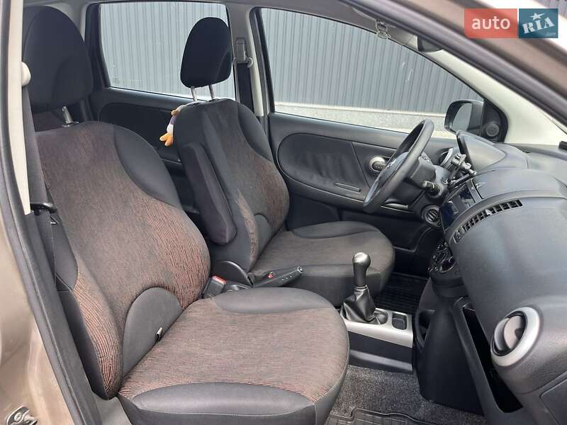 Хэтчбек Nissan Note 2011 в Кропивницком