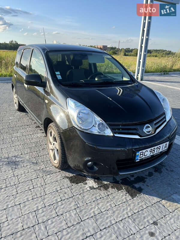 Хетчбек Nissan Note 2011 в Львові