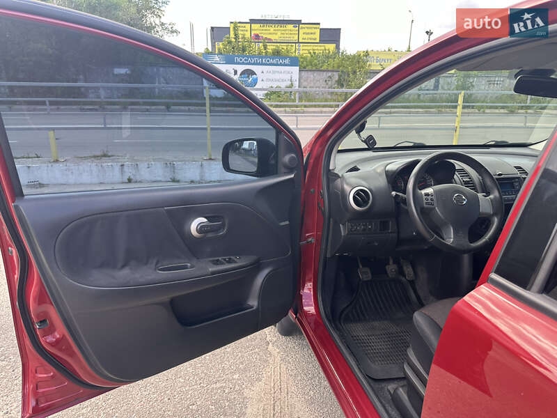 Хэтчбек Nissan Note 2011 в Киеве