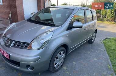 Хэтчбек Nissan Note 2008 в Луцке