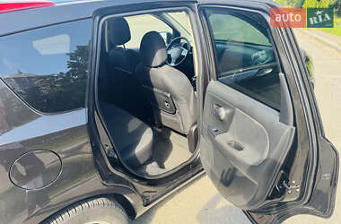 Хэтчбек Nissan Note 2006 в 
