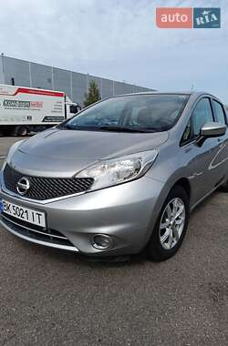 Хэтчбек Nissan Note 2014 в Ровно