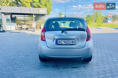Хэтчбек Nissan Note 2014 в 