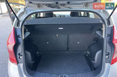 Хэтчбек Nissan Note 2014 в 