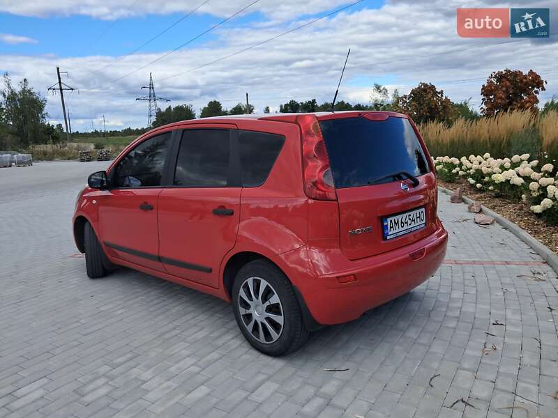 Хетчбек Nissan Note 2008 в Коростені фото 5 Хетчбек Nissan Note 2008 в Коростені